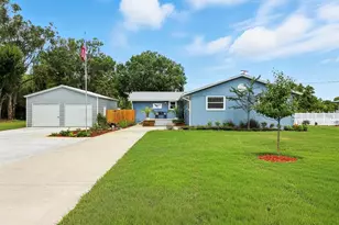 20017 SE 115th Terrace, Inglis, FL 34449 - Photo 1