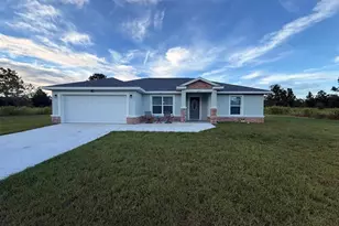 20751 SW Cardinal Ave, Dunnellon, FL 34431 - Photo 1