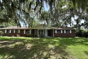1819 SE 12th Ave, Ocala, FL 34471 - Photo 1