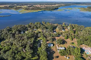 6985 W Riverbend Rd, Dunnellon, FL 34433 - Photo 1