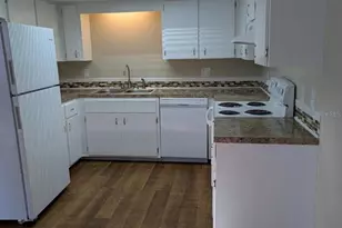 121 SE 13th Ave, Ocala, FL 34471 - Photo 1