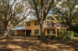 4951 SE 216 Ave, Morriston, FL 32668 - Photo 1