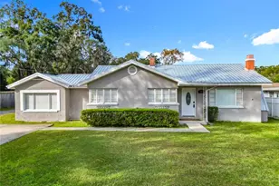 924 NE 12th Ave, Ocala, FL 34470 - Photo 1