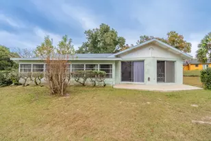 5 Spring Lake Ln, Ocala, FL 34472 - Photo 1