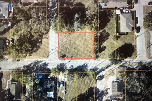 614 11th Ave W, Bradenton, FL 34205 - Photo 1