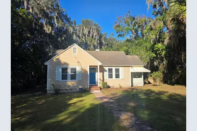 1023 NE 6th Street, Ocala, FL 34470 - Photo 1