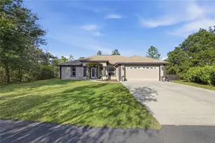 5693 W Woodlawn St, Dunnellon, FL 34433 - Photo 1