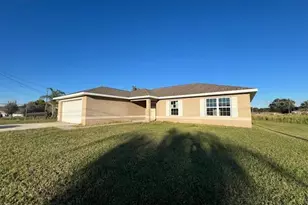 7 Willow Run Dr, Ocala, FL 34472 - Photo 1