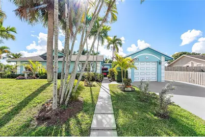 10290 Carmen Lane, Royal Palm Beach, FL 33411 - Photo 1