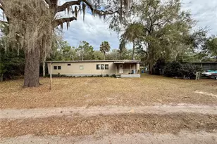 25215 NE 133rd St, Salt Springs, FL 32134 - Photo 1