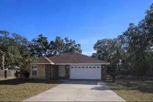 1221 Poe St, Inverness, FL 34450 - Photo 1