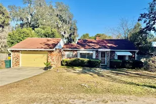 909 NE 14th Ave, Ocala, FL 34470 - Photo 1