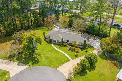 118 W Camelot Drive, Palatka, FL 32177 - Photo 1