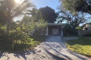 2873 SE 1st Pl, Boynton Beach, FL 33435 - Photo 1