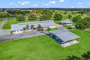 1350 NE 105th Ln, Anthony, FL 32617 - Photo 1