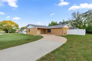 14475 SW 34th Terrace Rd, Ocala, FL 34473 - Photo 1
