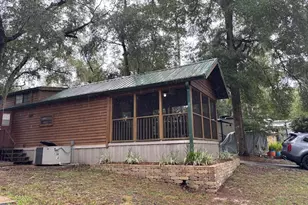25246 NE 143rd St, Salt Springs, FL 32134 - Photo 1