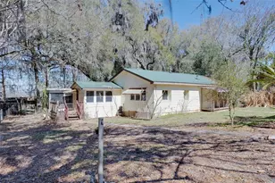 17965 SE 51st St, Ocklawaha, FL 32179 - Photo 1