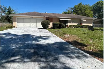 568 Silver Course Loop, Ocala, FL 34472 - Photo 1