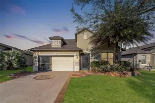 9395 SW 70th Loop, Ocala, FL 34481 - Photo 1