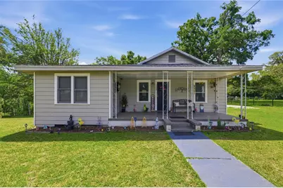 1330 NE 55th Street, Ocala, FL 34479 - Photo 1