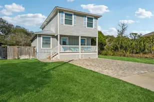 302 12th St, Saint Augustine, FL 32084 - Photo 1