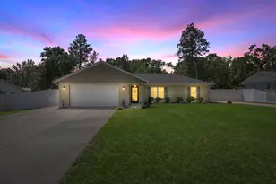 20430 SW 80th Pl Rd, Dunnellon, FL 34431 - Photo 1