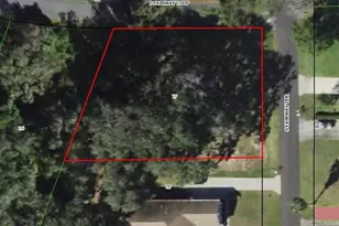8201 E Fairway Loop, Inverness, FL 34450 - Photo 1