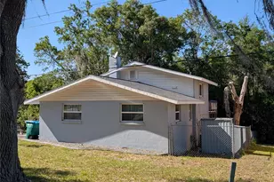 3585 W Hill Top Ln, Dunnellon, FL 34433 - Photo 1