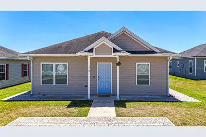 219 Mesa Street NW, Live Oak, FL 32064 - Photo 1