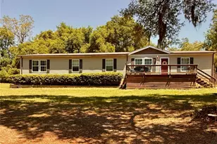 9711 SE Hwy 464C, Ocklawaha, FL 32179 - Photo 1