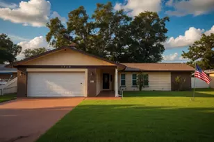 1648 Summerdale Dr S, Clearwater, FL 33764 - Photo 1