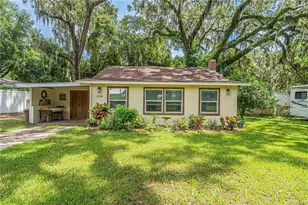 12369 SE 130th Ct, Ocklawaha, FL 32179 - Photo 1