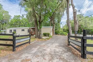 3055 NE 161st St, Citra, FL 32113 - Photo 1