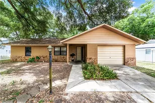 38 Almond Pass Dr, Ocala, FL 34472 - Photo 1