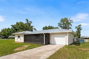 566 Silver Course Radl, Ocala, FL 34472 - Photo 1