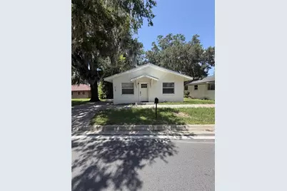 715 NE 3rd Street, Ocala, FL 34470 - Photo 1
