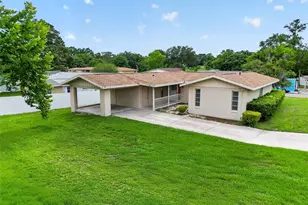 16 Lake Ct Loop, Ocala, FL 34472 - Photo 1