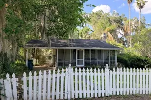 1255 SE Silver Springs Pl, Ocala, FL 34471 - Photo 1