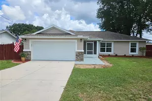 11 Almond Trl, Ocala, FL 34472 - Photo 1