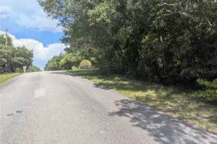 1180 E Cleveland St, Hernando, FL 34442 - Photo 1