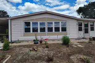 1537 Doral Cir, Lady Lake, FL 32159 - Photo 1