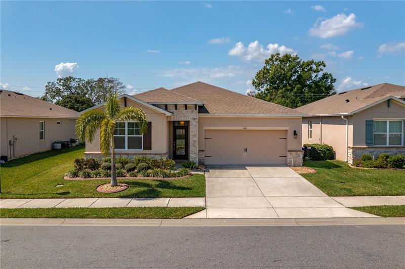 220 Waterside Cir, Winter Haven, FL 33880 MLS P4924763 Coldwell Banker