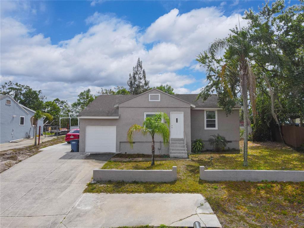 1272 Lakeview Dr, Sebring, FL 33870 MLS P4925157 Coldwell Banker