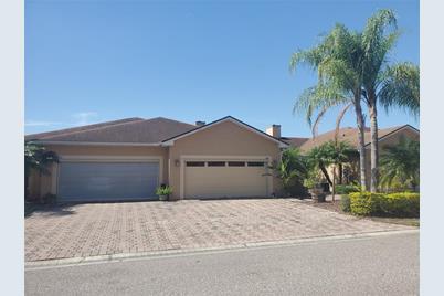 1560 Vienna Square Drive, Winter Haven, FL 33884 - Photo 1