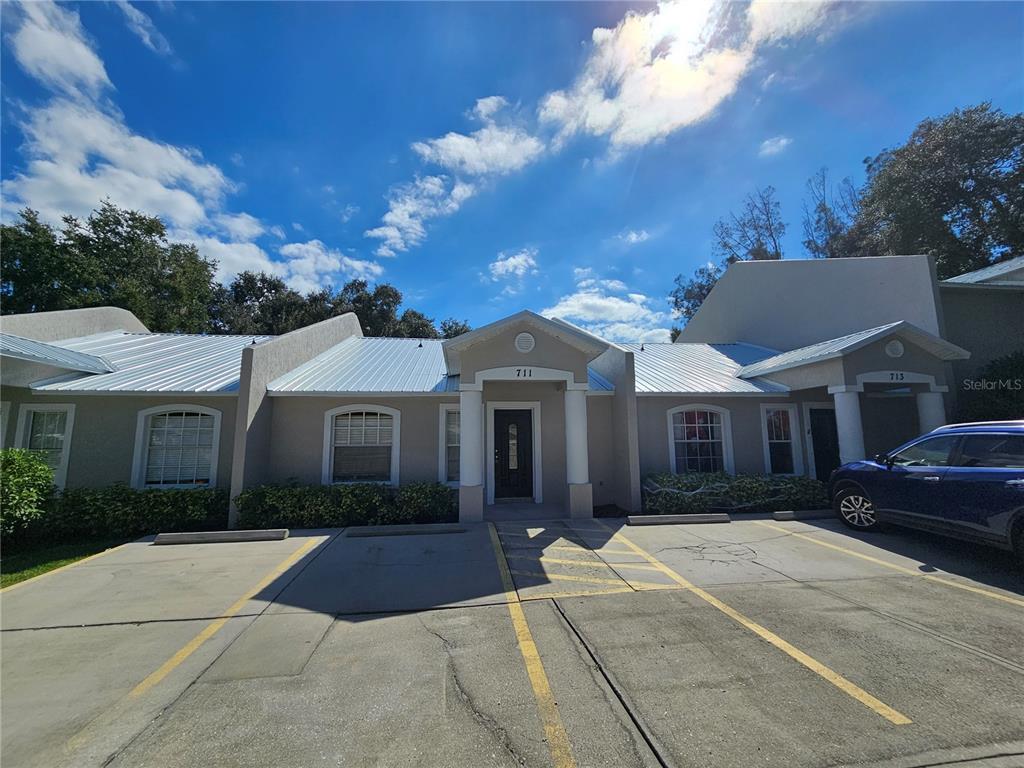 711 Lake Jessie Dr, Winter Haven, FL 33881 MLS P4927894 Coldwell Banker