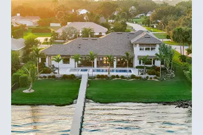 317 Hamilton Shores Drive NE, Winter Haven, FL 33881 - Photo 1