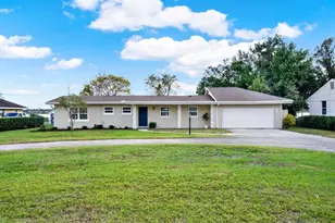 106 Lake Sears Dr, Winter Haven, FL 33880 - Photo 1