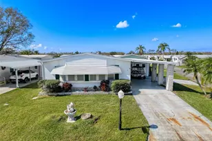 376 Victoria Dr, Haines City, FL 33844 - Photo 1