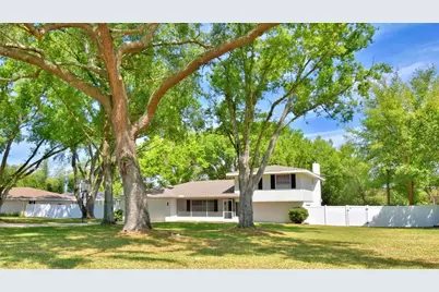 151 Lake Ring Drive, Winter Haven, FL 33884 - Photo 1